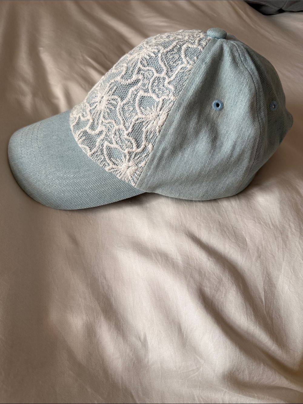 Light Blue Lace Baseball Cap - Picture 3 of 4